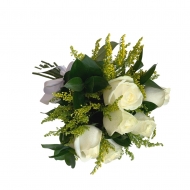 Buquê com 6 rosas brancas